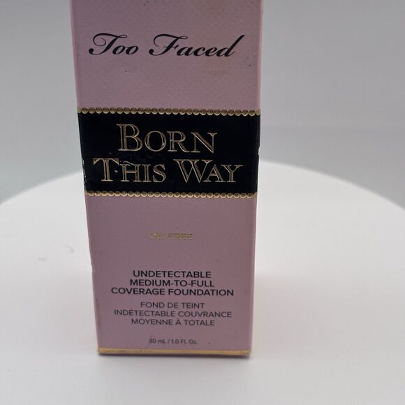 Too Faced Born This Way Foundation 1 fl oz/ 30ml Mocha NIB - Picture 2 of 10